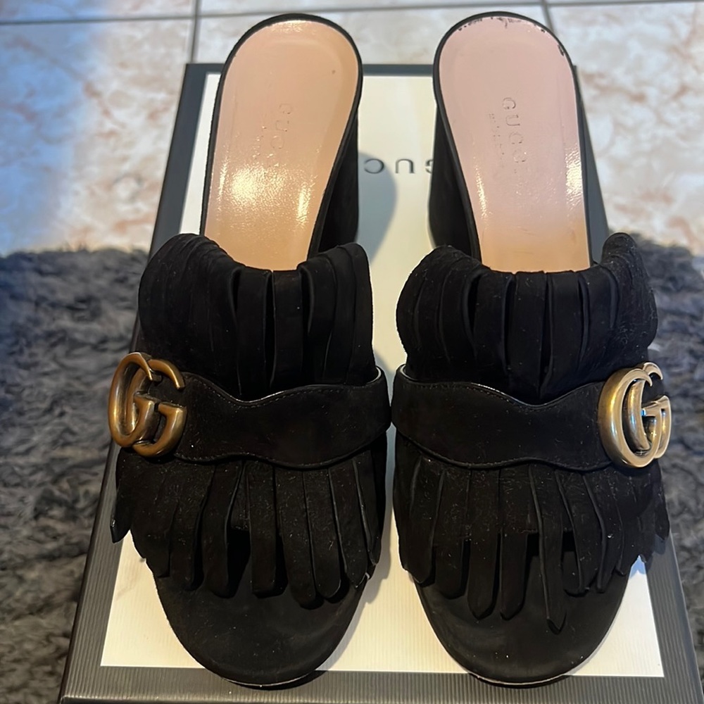 Gucci Sandals in black size 38